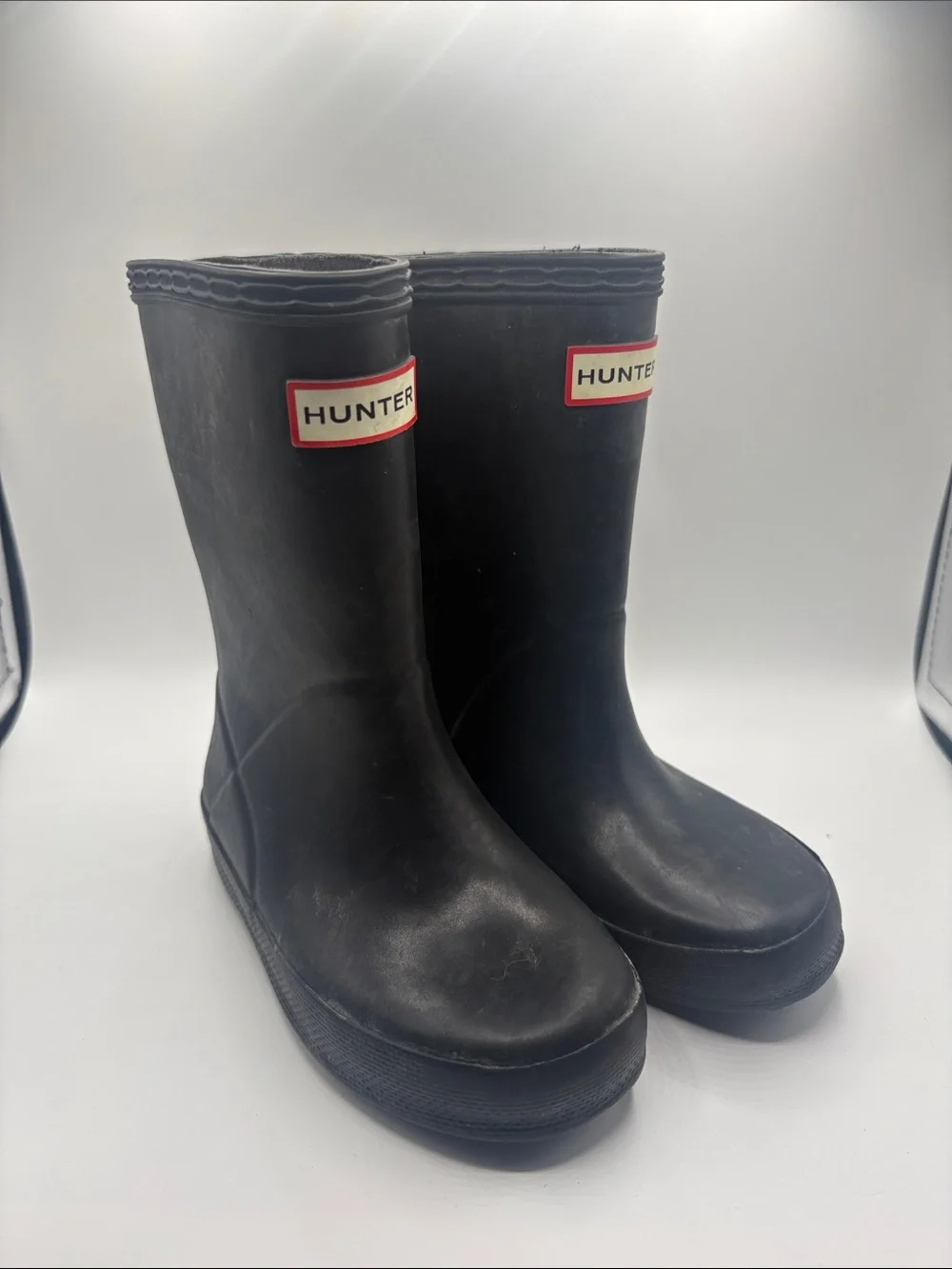 Hunter Black Short Matte Rubber Rain Boots with Red Logo